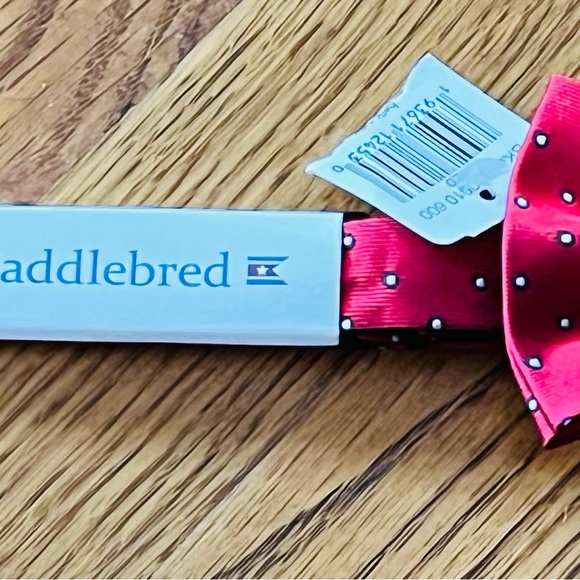 Saddlebred Men’s Bow Tie, crimson w/blue & white polka dots, NWT - Picture 2 of 2